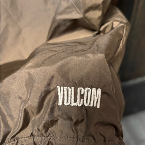 Volcom Windbreaker Jacket Men’s L Brown Full Zip Lightweight Streetwear NWOT - Picture 4 of 5